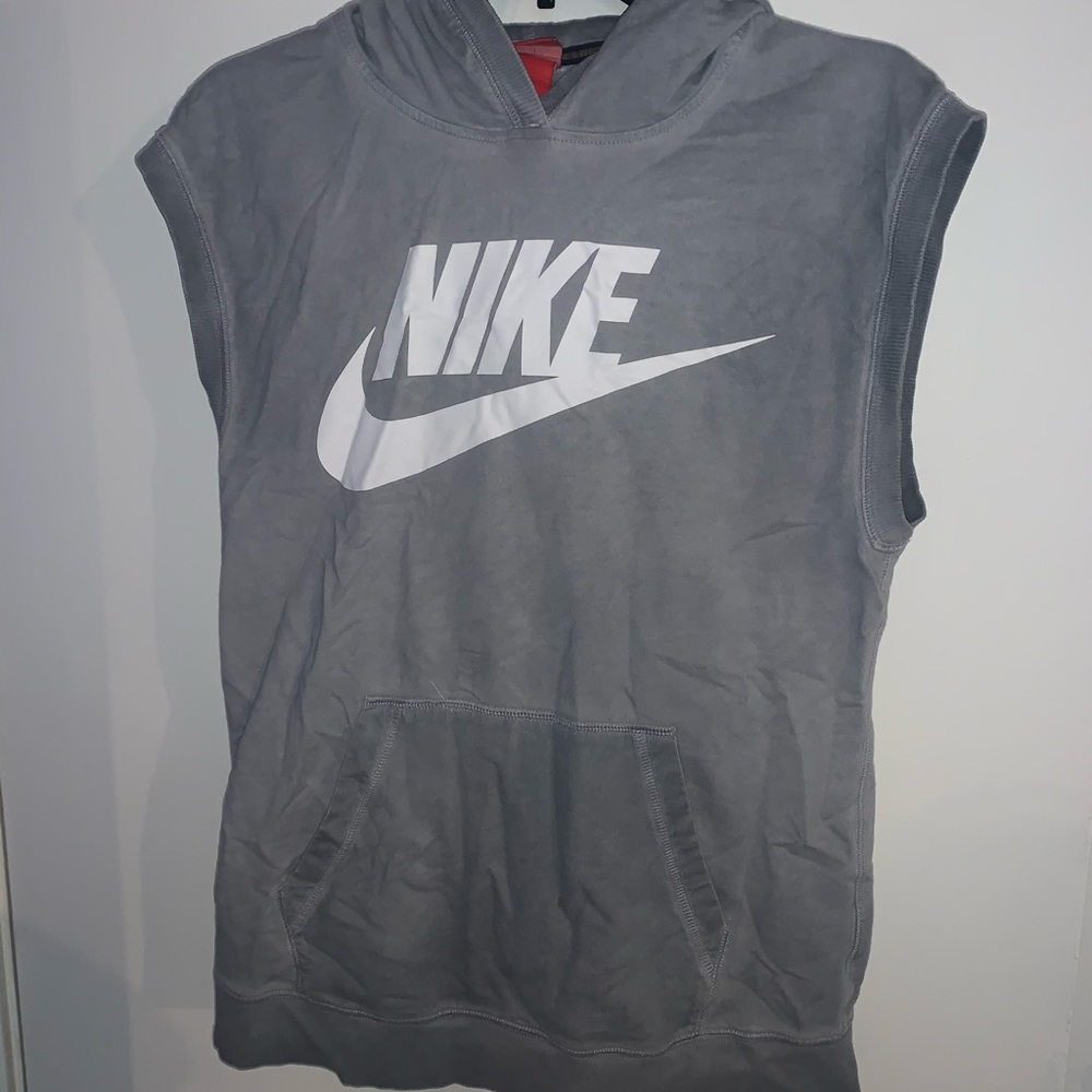 Nike sleeveless sweatshirt